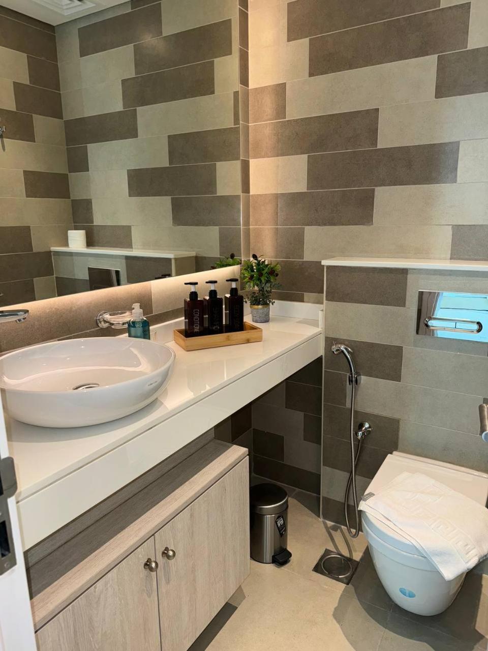 Luxury 5 Star Onebedroom - Seven Hotel & Apartment - West Beach At The Palm Jumeirah 두바이 외부 사진